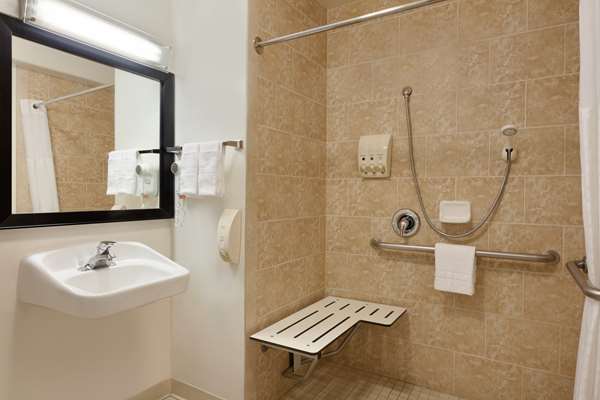  - Best Western Liberty Inn Lebec - I-5, Exit 219