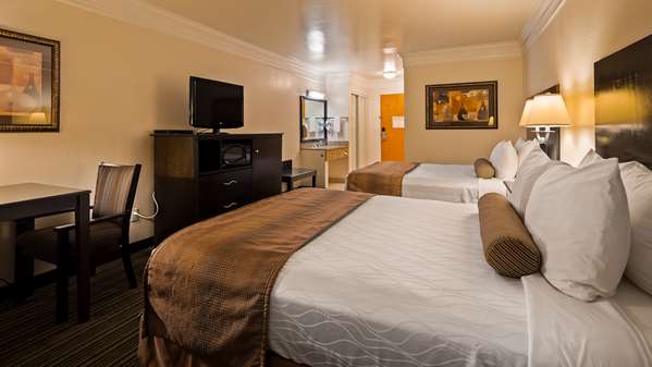  - Best Western Liberty Inn Lebec - I-5, Exit 219