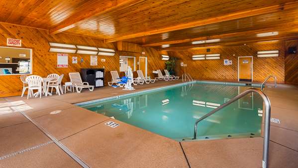 Pool - Best Western Liberty Inn Lebec - I-5, Exit 219