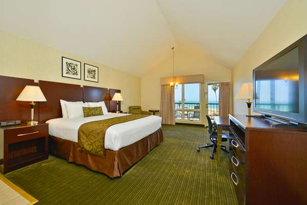  - Best Western Plus Dana Point Inn by the Sea - I-5, Exit 78