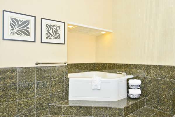  - Best Western Plus Dana Point Inn by the Sea - I-5, Exit 78