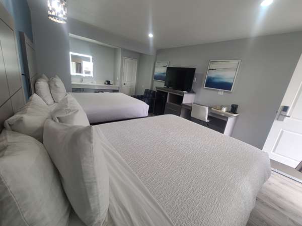  - Best Western Orange Inn