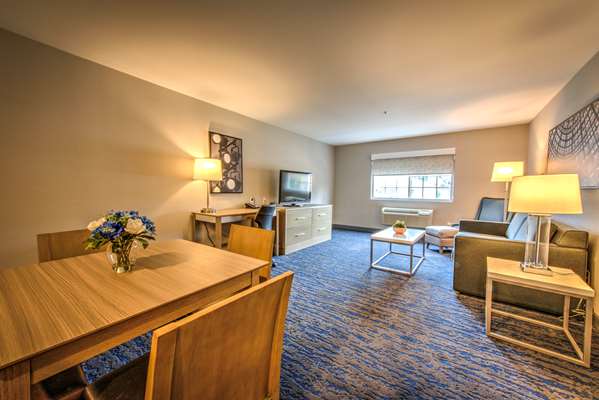 Suite - Best Western Plus Media Center Inn Suites Burbank