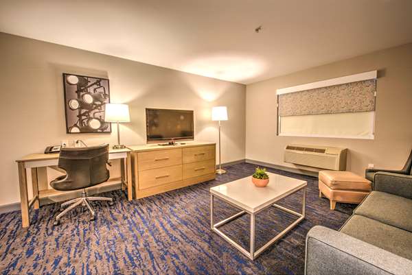 Suite - Best Western Plus Media Center Inn Suites Burbank