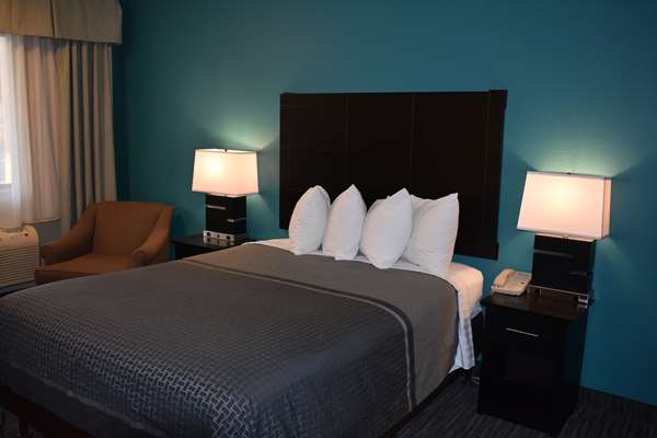  - Best Western Apricot Inn Firebaugh - I-5, Exit 368