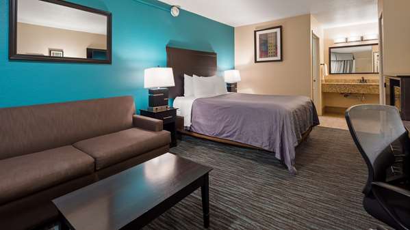  - Best Western Apricot Inn Firebaugh - I-5, Exit 368