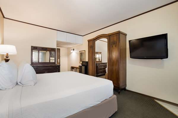  - Best Western Big Bear Chateau
