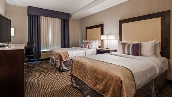 - Best Western Plus Hotel at Convention Center Long Beach