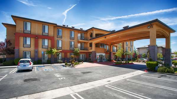 Exterior view - Best Western Plus Country Park Hotel Tehachapi