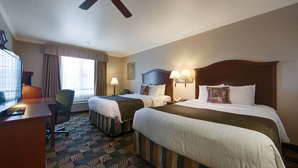  - Best Western Plus Country Park Hotel Tehachapi
