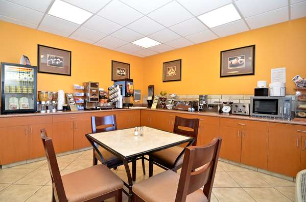 Restaurant - Best Western Plus Country Park Hotel Tehachapi