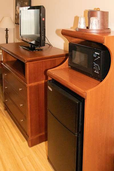  - Best Western Inn & Suites Lodi - I-5, Exit 485