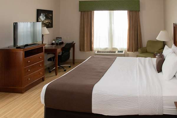  - Best Western Inn & Suites Lodi - I-5, Exit 485