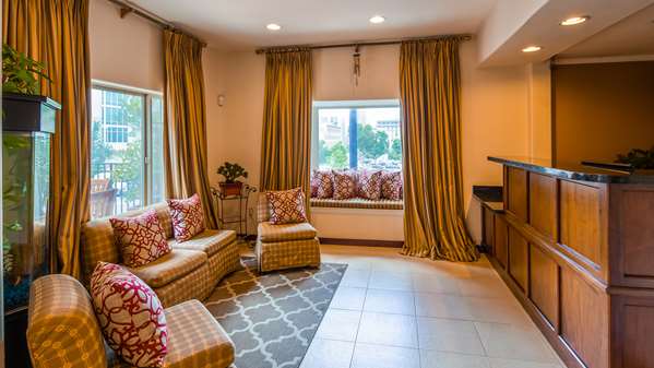  - Best Western Cabrillo Garden Inn San Diego - I-5, Exits 16 & 16B