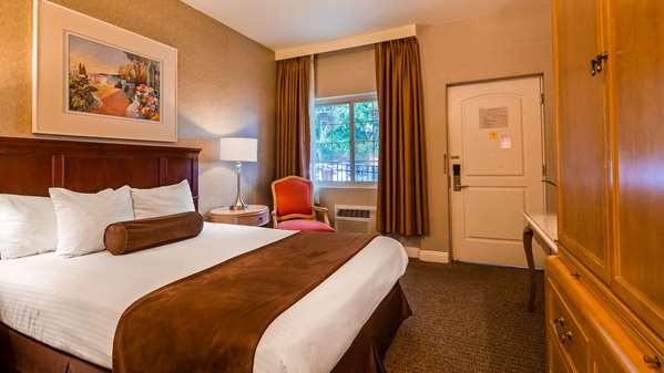  - Best Western Cabrillo Garden Inn San Diego - I-5, Exits 16 & 16B
