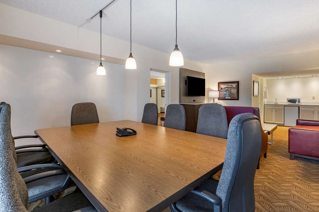 Best Western Plus Thousand Oaks Inn-guestroom-Guest Room,Suite,On-Site.jpg