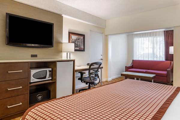  - Best Western Plus Thousand Oaks Inn