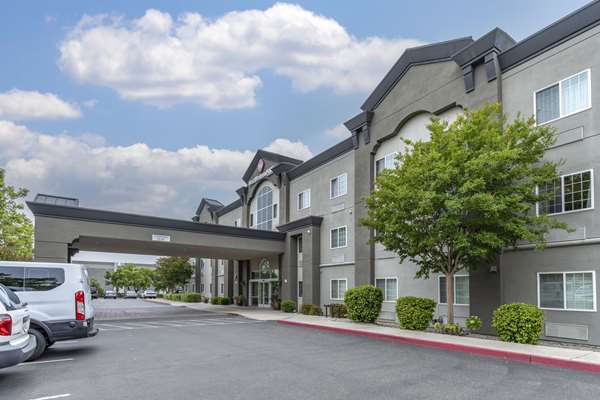 Exterior view - Best Western Plus Vineyard Inn Livermore