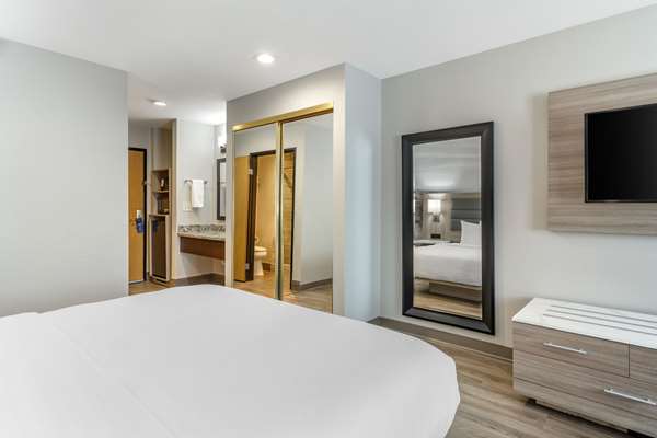  - Best Western Plus Vineyard Inn Livermore