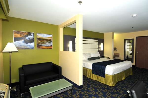 Suite - Best Western Antelope Inn Red Bluff - I-5, Exit 649
