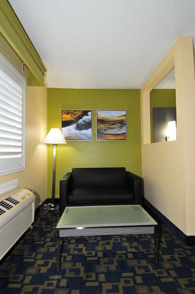 Suite - Best Western Antelope Inn Red Bluff - I-5, Exit 649