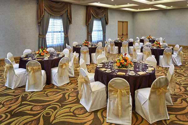  - Best Western Posada Royale Hotel & Suites Simi Valley