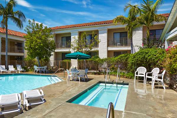 Pool - Best Western Posada Royale Hotel & Suites Simi Valley