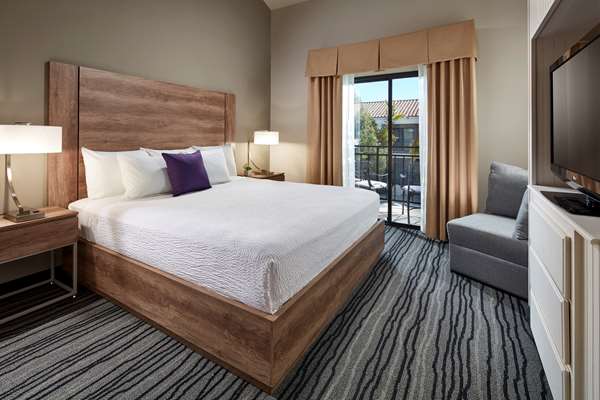 Suite - Best Western Posada Royale Hotel & Suites Simi Valley