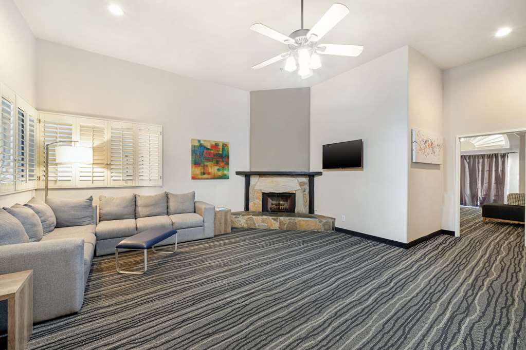 Best Western Posada Royale Hotel & Suites-guestroom-Guest Room,Suite,On-Site.jpg
