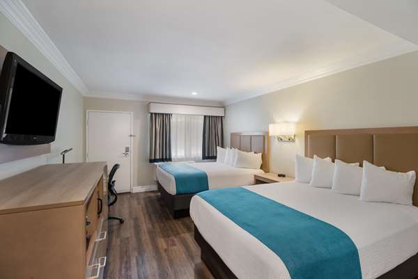  - Best Western Woodland Hills Inn