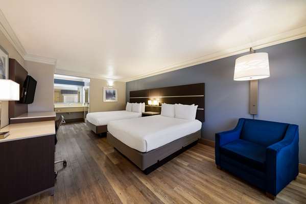  - Best Western Inn & Suites Lemoore