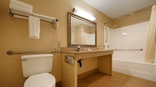  - Best Western Plus Pleasanton Inn