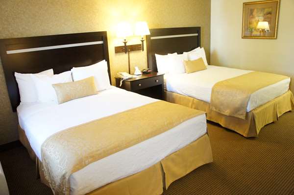  - Best Western Plus Pleasanton Inn