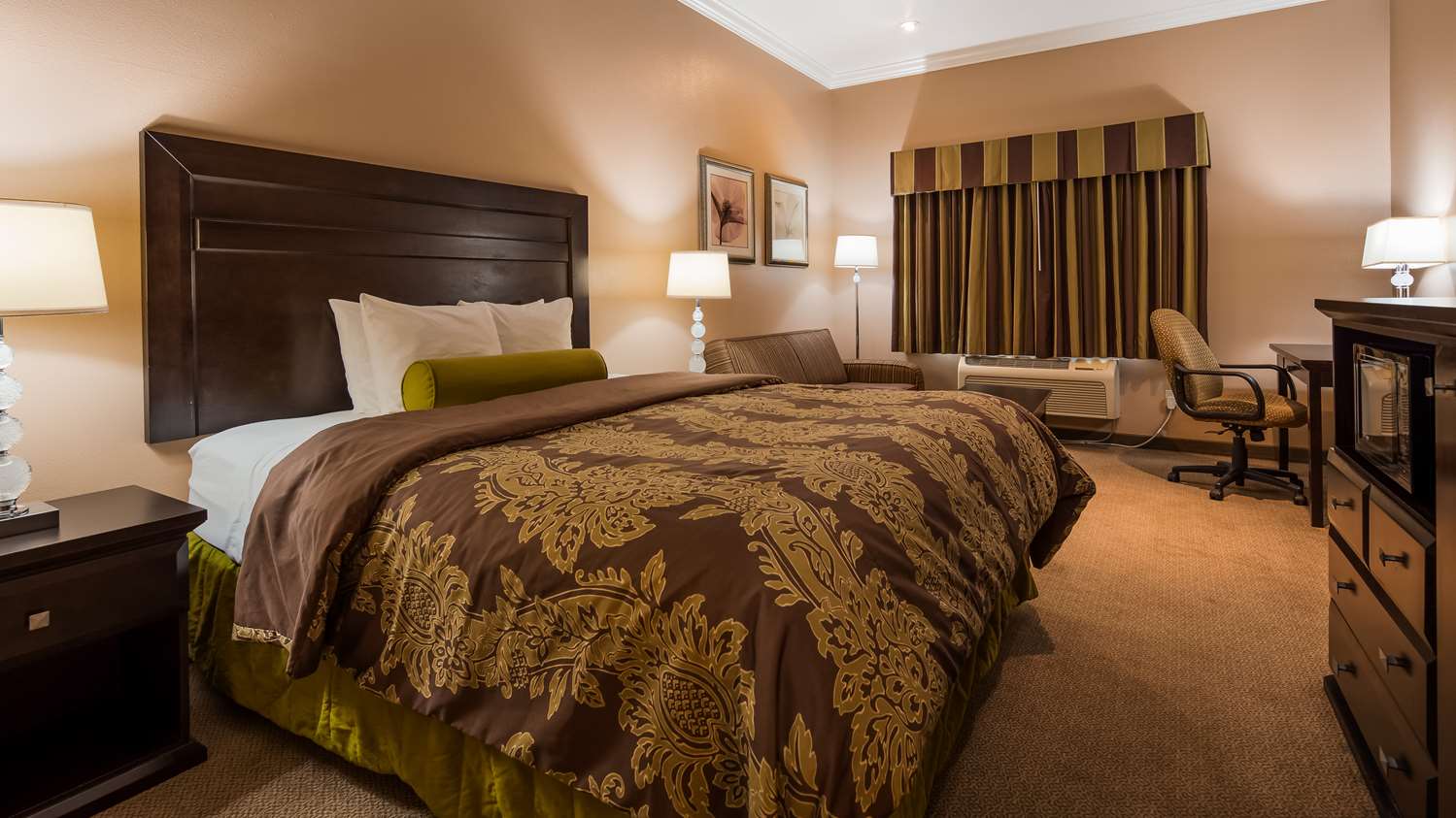 Best Western Plus Route 66 Glendora Hotel, CA See Discounts