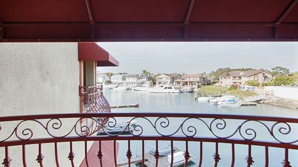  - Best Western Harbour Inn Sunset Beach