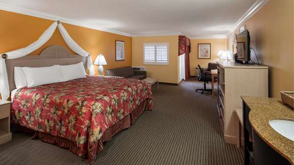  - Best Western Harbour Inn Sunset Beach