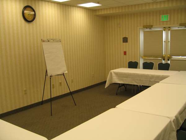  - Best Western Plus Lake Elsinore Inn & Suites - I-15, Exit 73