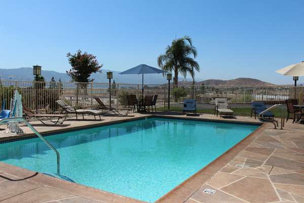 Pool - Best Western Plus Lake Elsinore Inn & Suites - I-15, Exit 73