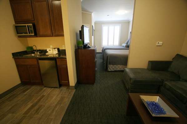 Suite - Best Western Plus Avita Inn & Suites Torrance