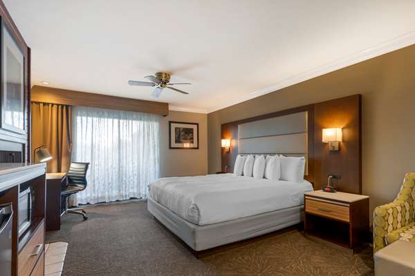  - Best Western Plus Forest Park Inn Gilroy
