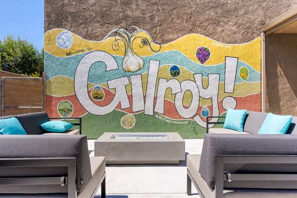 Pool - Best Western Plus Forest Park Inn Gilroy