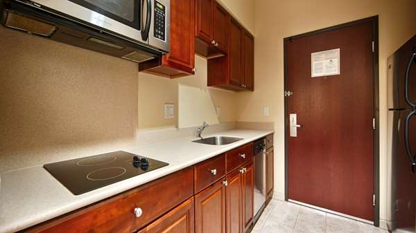  - SureStay Plus Hotel by Best Western Yucca Valley