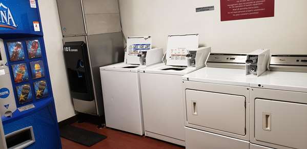 Amenities - Best Western Plus Main Street Inn Brawley