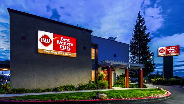 Exterior view - Best Western Plus Twin View Inn & Suites Redding