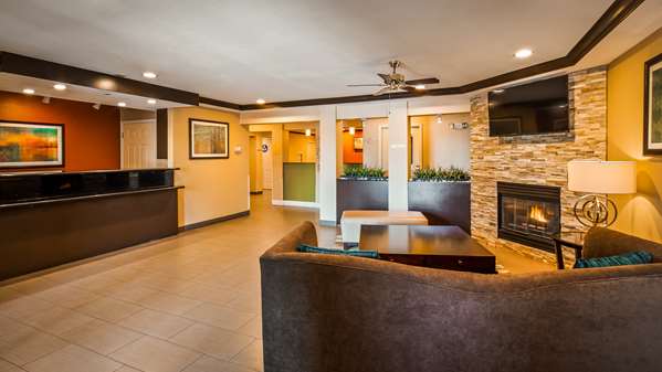  - Best Western Plus Twin View Inn & Suites Redding