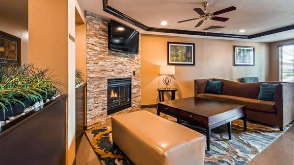  - Best Western Plus Twin View Inn & Suites Redding