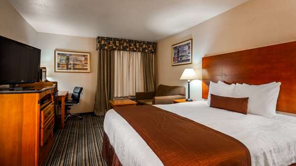 - Best Western Plus Twin View Inn & Suites Redding