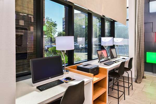 Conference Area - Best Western Plus Meridian Inn & Suites Orange