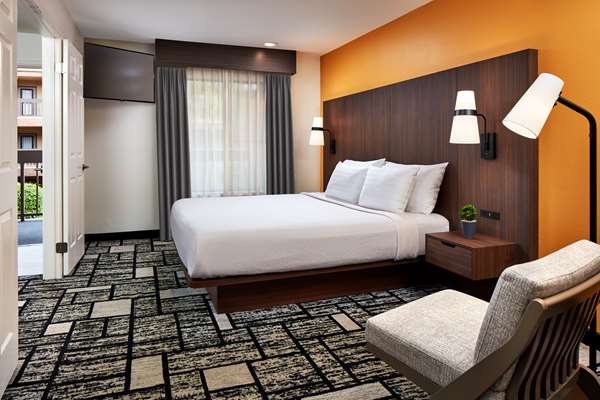 Suite - Best Western Plus Meridian Inn & Suites Orange