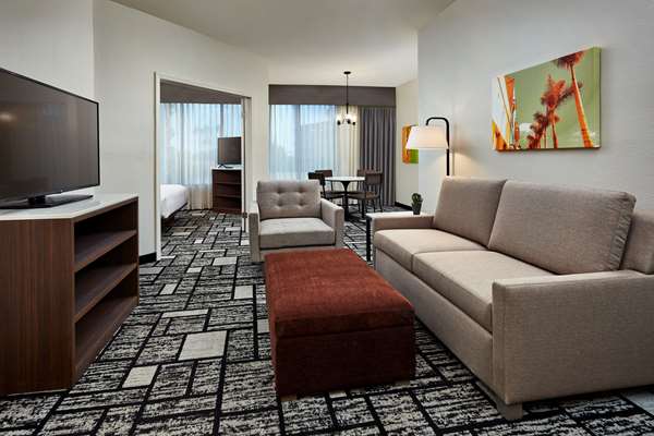  - Best Western Plus Meridian Inn & Suites Orange